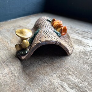 Ceramic Aquarium House | Handcrafted Terrarium Decor | Hideout for Fish or Reptiles | Unique Habitat Art