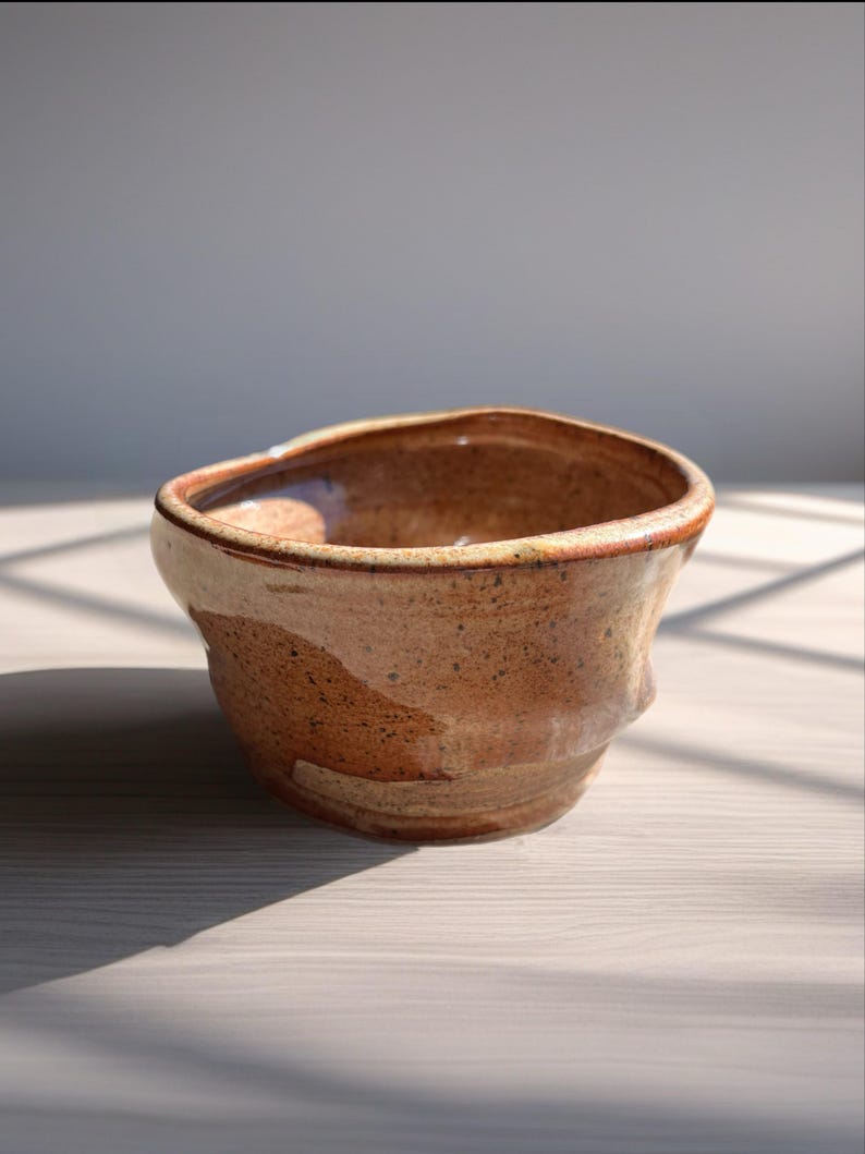 Jardinière en céramique mouchetée faite main : pot en poterie Wabi Sabi image 4