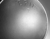 BEAUTIFUL RARE Pre-GRISWOLD 9 Second 2nd Series Cast Iron Skillet with Champagne Glass Makers Mark circa 1886 - 1892