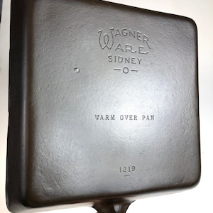 BEAUTIFUL HARD to Find Wagner Ware Sidney O #1219 Warm Over Pan Divided Skillet - circa 1930&#39;s to 1940&#39;s