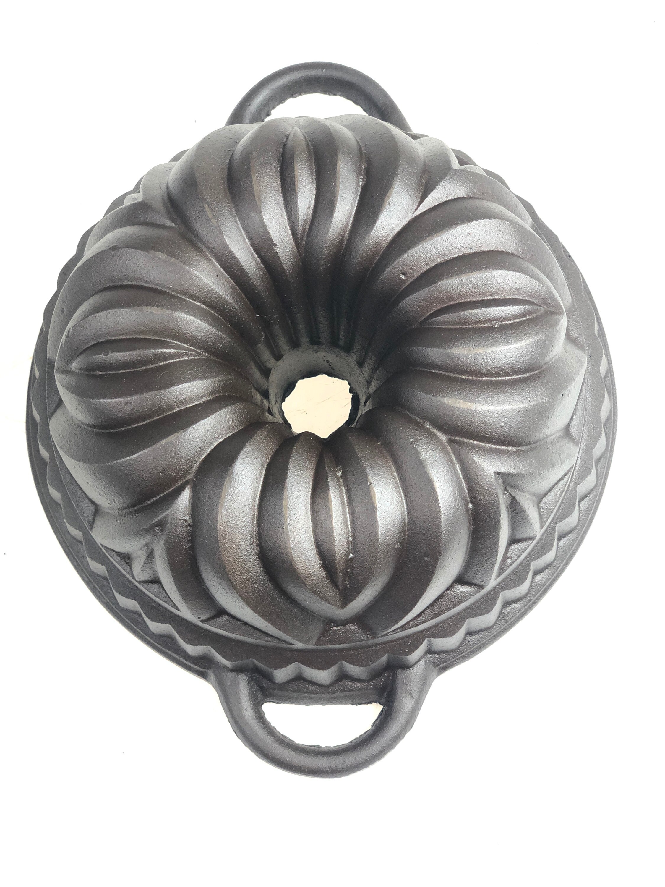 Vintage German Unmarked Ornate Small Cast Iron Bundt Pan Etsy