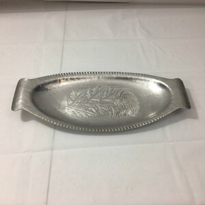 Vintage 1950's Continental Hand Wrought 13.5" Aluminum Platter #571 - FREE SHIPPING!!
