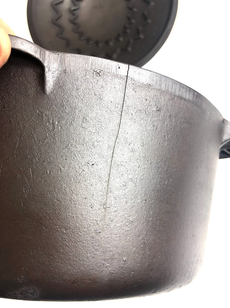 Vintage Wagner Ware Sidney No 7 Cast Iron Round Roaster With Etsy