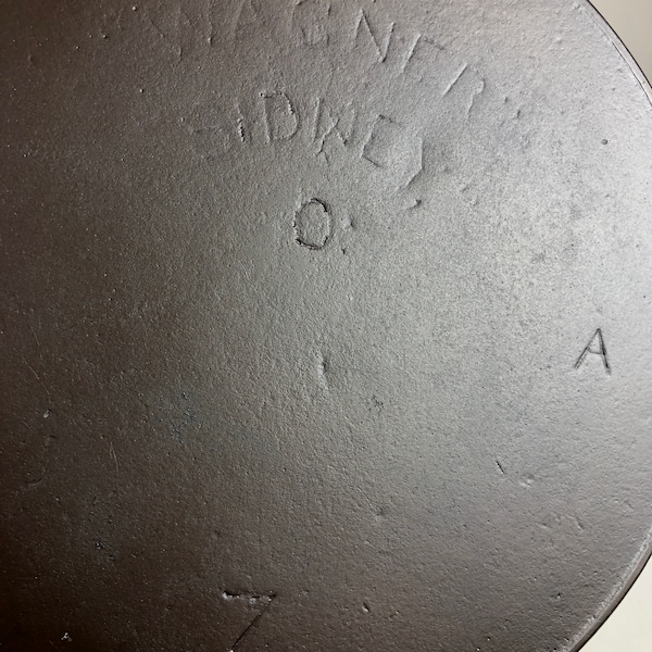 VERY Hard-to-Find!! Antique Wagner #7 SIDNEY O Skillet (CRACKED) with Double Arch logo  - circa 1895 - 1915