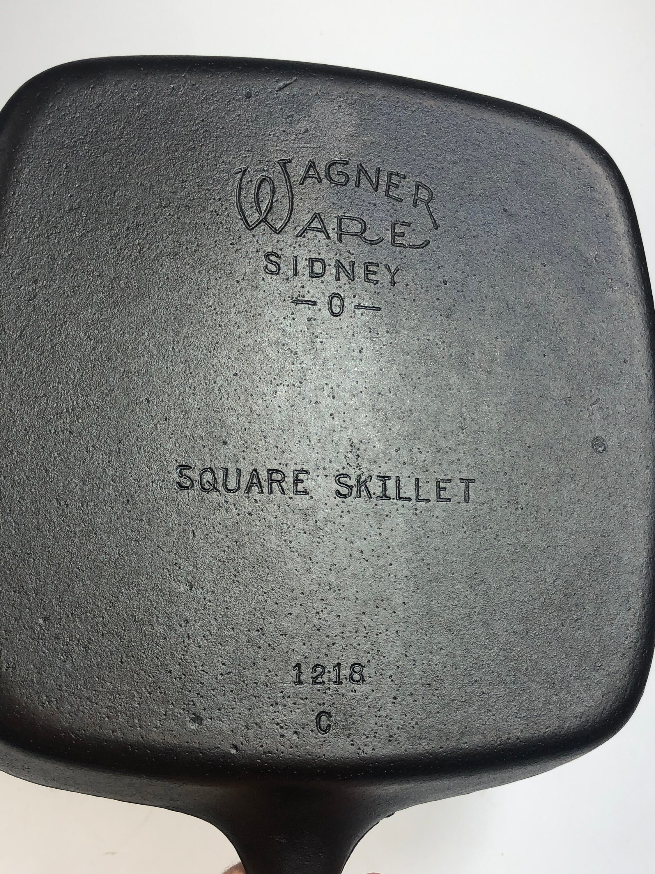 Vintage Unmarked Wagner Ware Cast Iron Square Skillet Fully