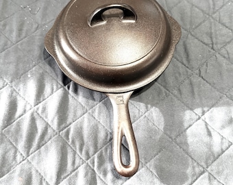 ¡Genial! Sartén GRISWOLD n.° 3 con logotipo de bloque grande 709 y tapa n.° 3 con autolimpieza 1093 - circa 1920-1940