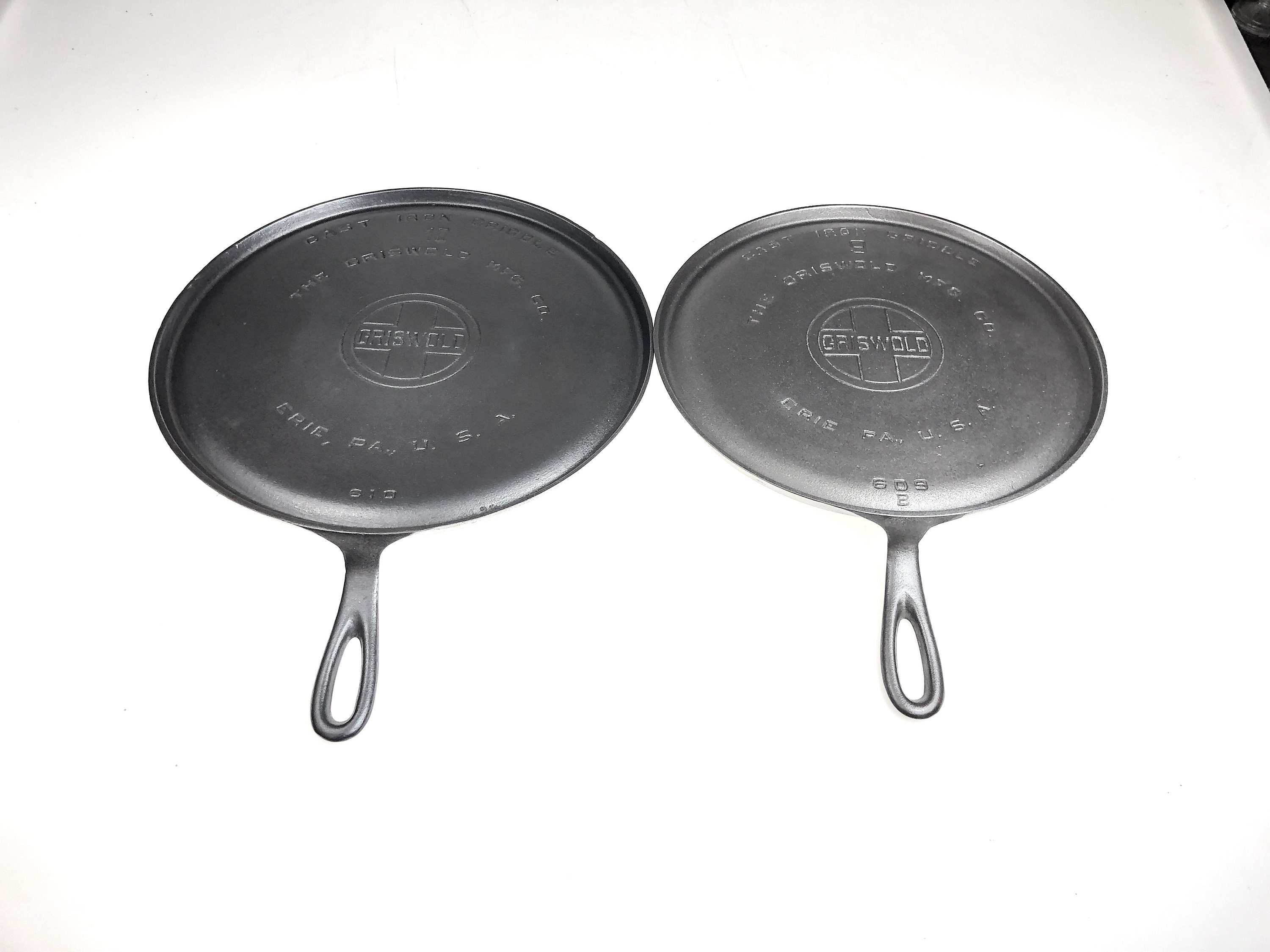 Griswold 9 Small Block Logo Cast Iron Hand Griddle 