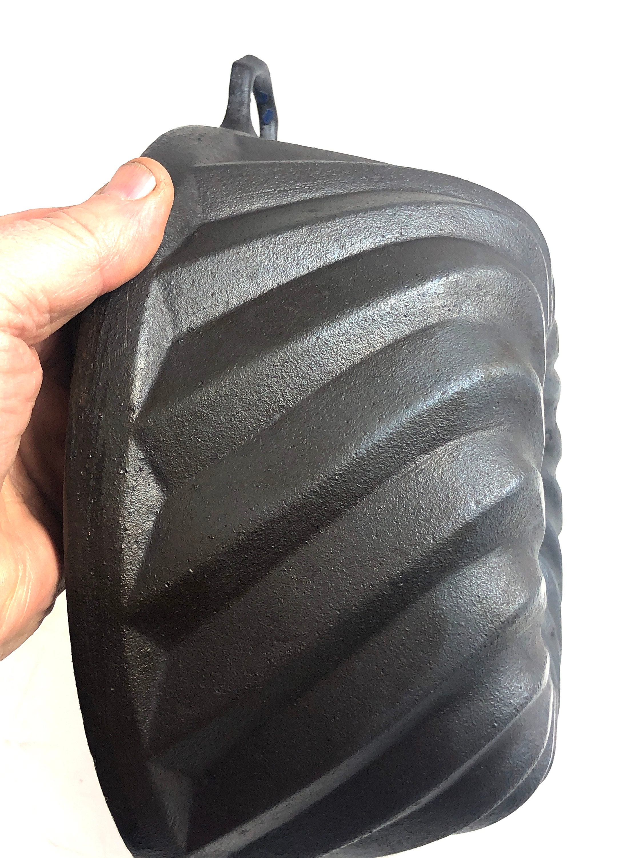 Antique German Unmarked Ornate Small Cast Iron Bundt Pan Etsy