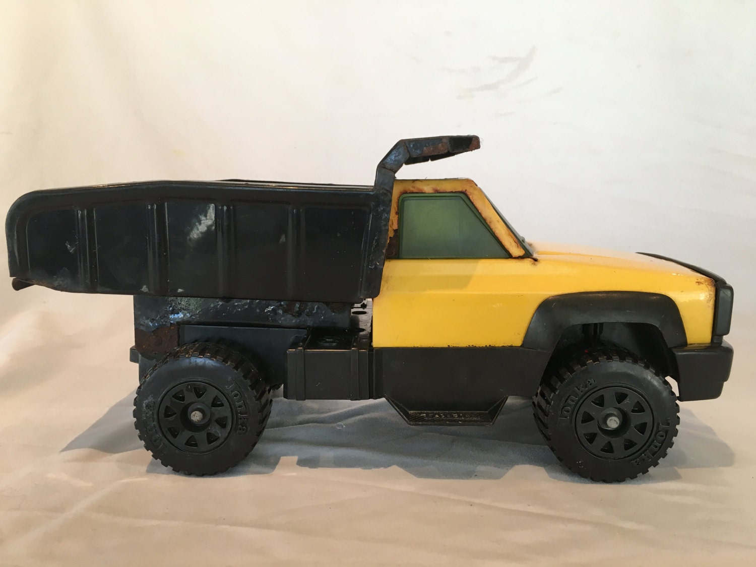 1993 tonka fire truck cheap