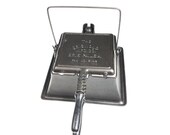 NICE Hard to Find Variation 2 Antique Griswold American No. 11 Square Cast Iron Waffle Iron with High Base 987