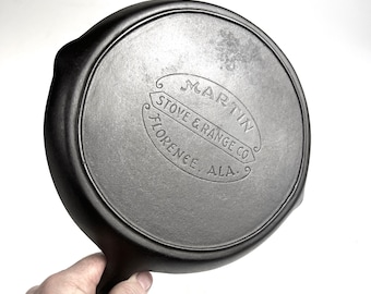 Difícil de encontrar: Sartén baja de hierro fundido con el logotipo de la hamburguesa n.° 7 de Martin Stove and Range, vintage de 1920 a 1950.