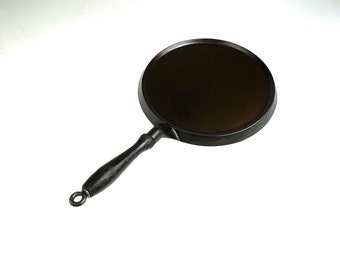 WOW! RARE! Vintage 1922 - 1940's Wagner Ware #9 Sidney -O- Stylized Logo WOOD Handle Cast Iron Griddle