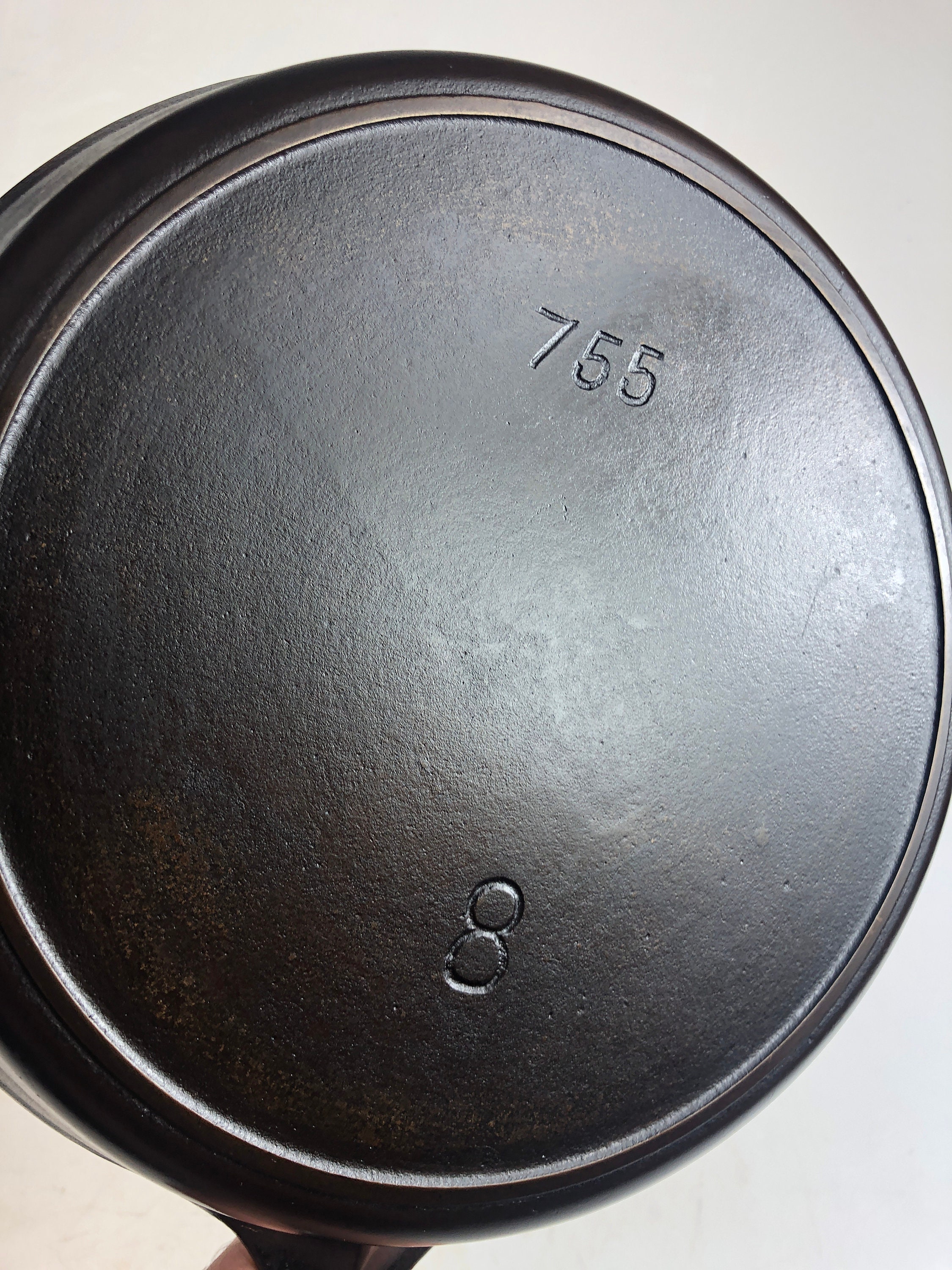 Jahrgang HTF sehr NICE Griswold #8 755 unmarkierte Hitze Ring Gusseisen Skillet
