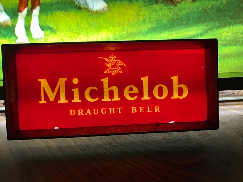 Vintage HARD to FIND 1950s Michelob Beer Horses Lighted Sign NICE original condition image 2