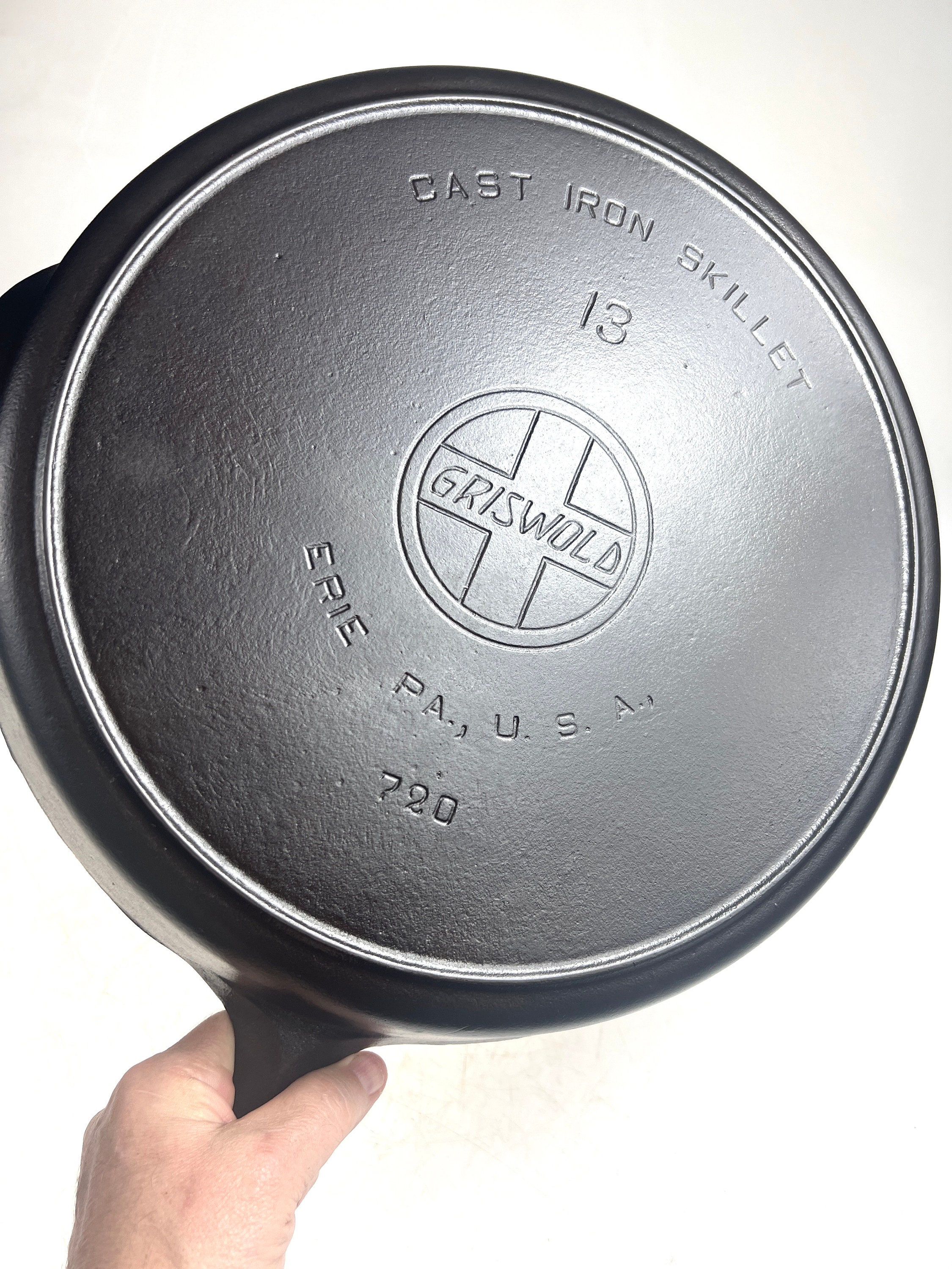 RARE Griswold #13 Slant Logo Heat Ring Skillet - CRACKED