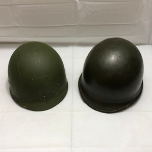 Vintage 1941 - 1943 WWII M1 Front Seam Swivel Loop Sewn Strap Helmet and 1953 Westinghouse Micarta Division Liner