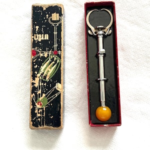 Vintage Utili-Tong Ice Cube Server Deluxe Butterscotch Bakelite Knob W/Original Box Barware Bar Tool - FREE SHIPPING!!