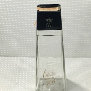 Vintage 1945 Hiram Walker & Sons Carleton Tower Canadian Whiskey Bottle - FREE SHIPPING