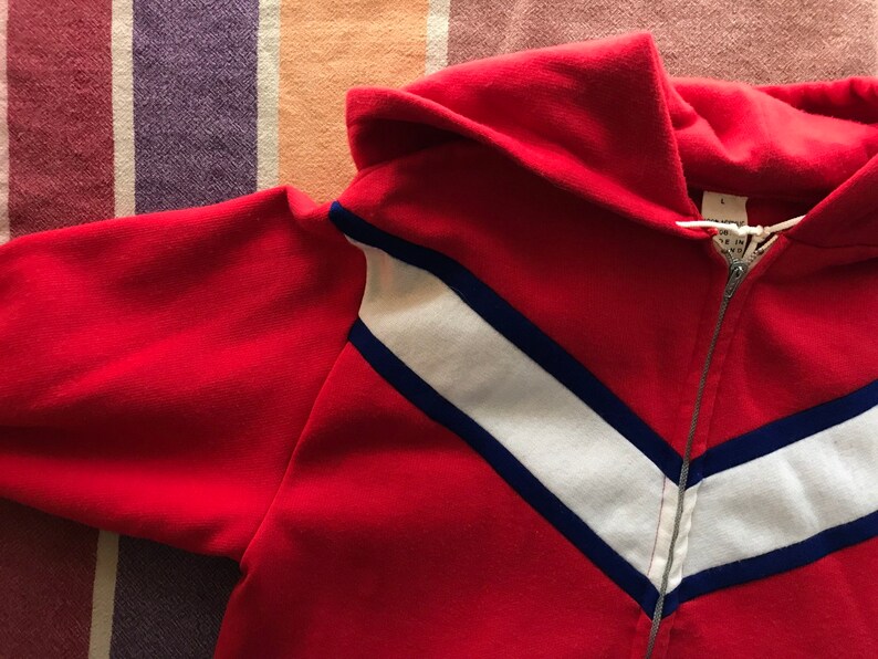 mens large sweatshirt to women's