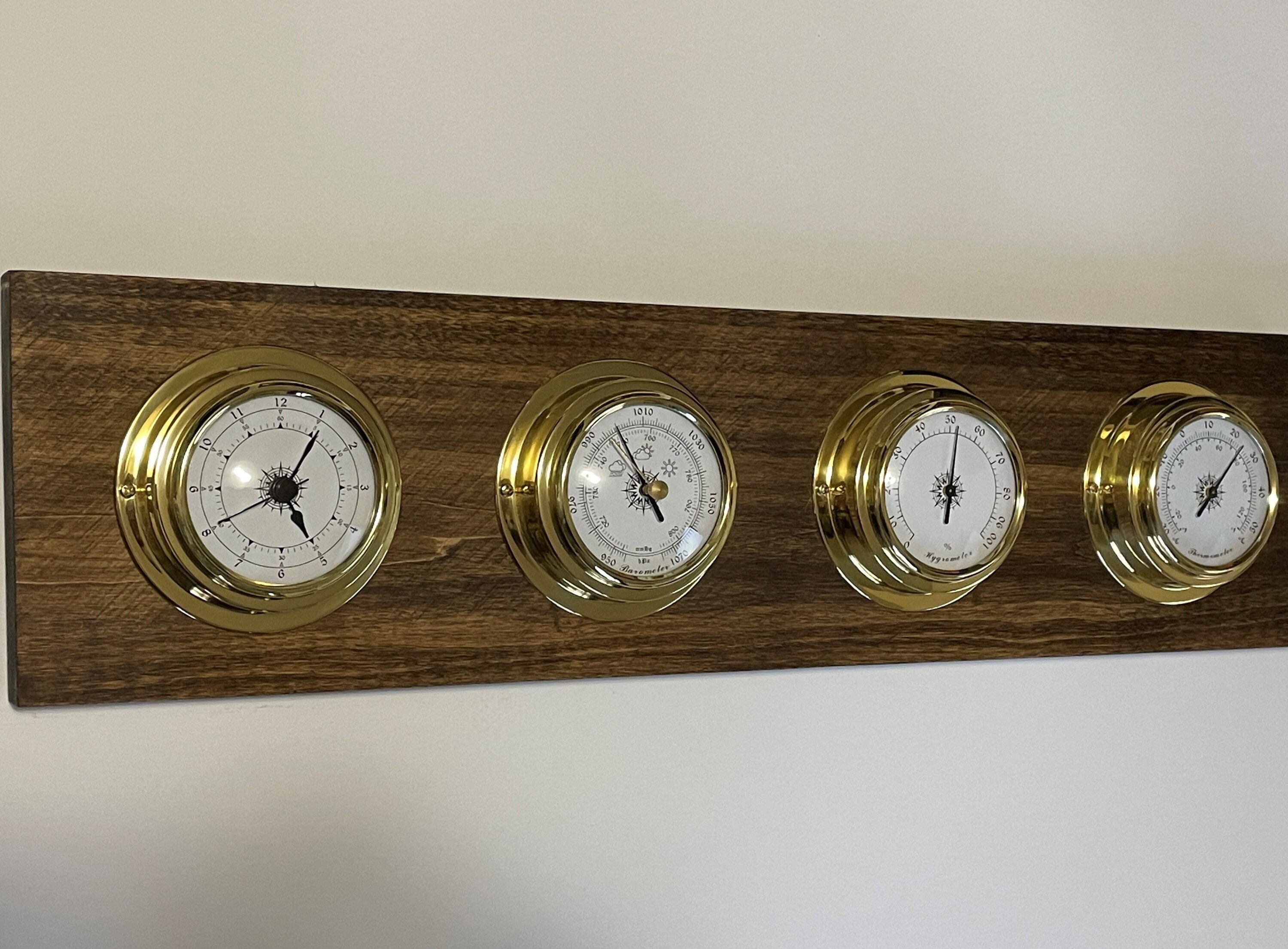 station météo - baromètre, horloge, hygromètre et thermomètre bois massif laiton