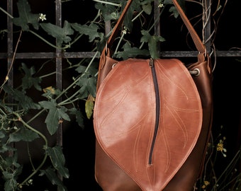 Mochila - bolso hoja De-Cuir ,Leather bag