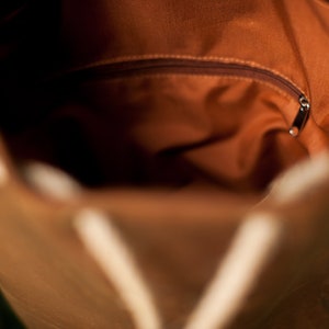 leather bag , leather backpack , Forest ,De Cuir image 3