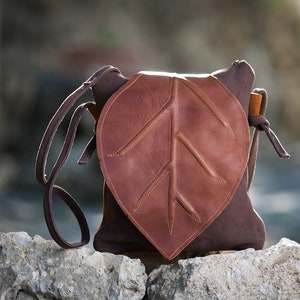 Leather Leaf handbag, Forest collection