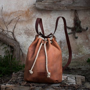 leather bag, leather backpack, men's bag, men's backpack, women's backpack, leather bag, skirt backpack, gift bags, girl bags, original . image 1