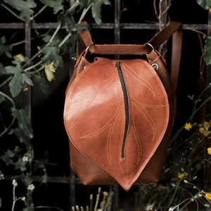 Mochila-bolso hoja madera De Cuir. imagen 4