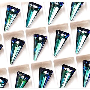 Swarovski 6480 Spike 18mm Bermuda Blue Swarovski Dreieck multicolor Swarovski Spitze Türkises Kristall grüner Stein buntes Kristall
