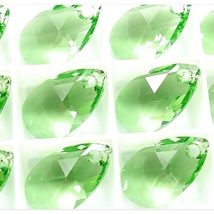 Swarovski Pear-shaped Peridot 6106 Pear crystal 16mm 22mm multicolor pendant light green drop stone