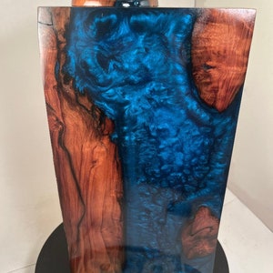 epoxy resin Blue mica powder, driftwood cremation urn, urns for human ashes, urns for pet ashes, 14.5"x7.25"x7" capacity 205 cubic inches.