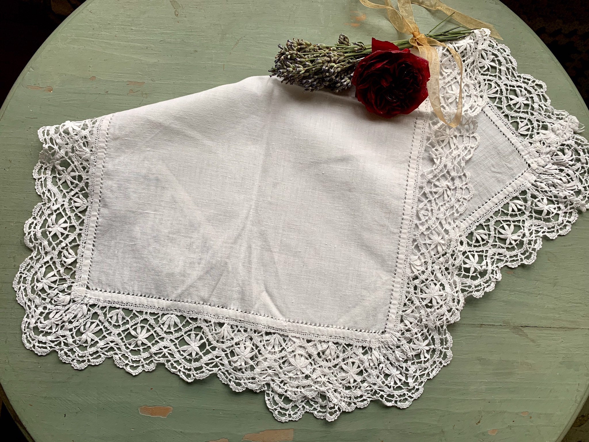 Vintage Crochet Lace Edged White Cloth Tray Placemat 50