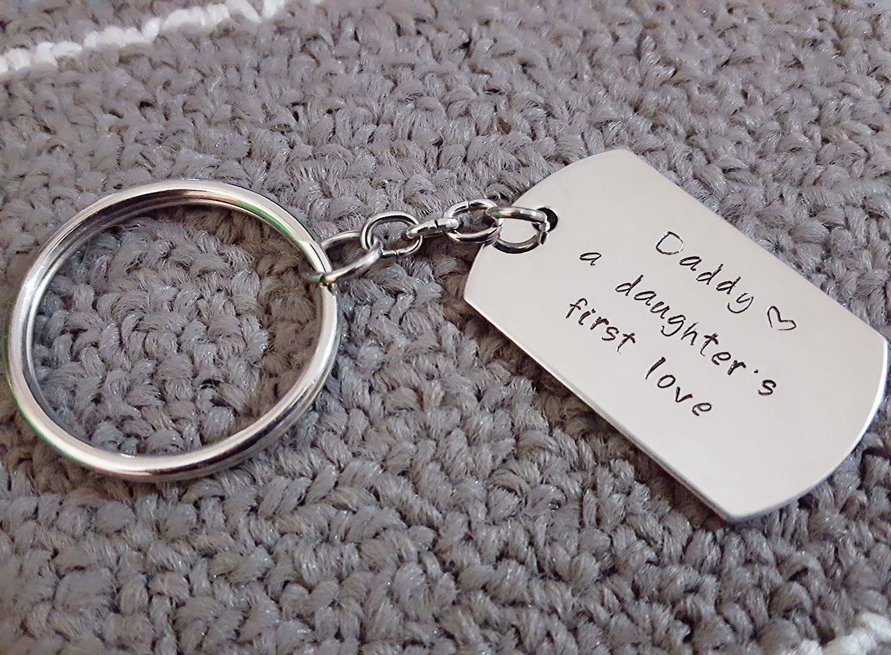 daddy a daughter's first love keyring