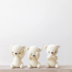 Three wise tiny BEARS - see no evil, speak no evil, hear no evil - crochet bear, amigurumi bear, birthday gift, bear gift