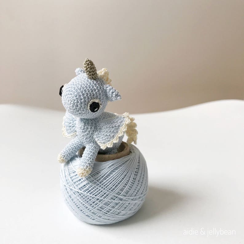TINY UNICORN crochet amigurumi, crochet unicorn, amigurumi unicorn, unicorn gift, unicorn keepsake, unicorn decoration image 6