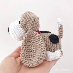 Customisable BASSET HOUND crochet amigurumi with collar, Crochet basset hound, amigurumi basset hound, hound lover gift, hound baby gift image 5