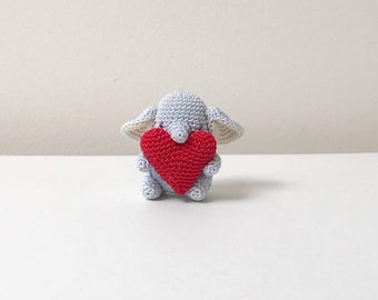 TINY ELEPHANT crochet amigurumi, small elephant, elephant gift, elephant keepsake, birthday gift, miniature elephant, anniversary gift