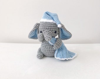 SMALL ELEPHANT crochet, amigurumi elephant,baby gift, newborn gift, gift for kids, photography prop, elephant toy, elephant gift