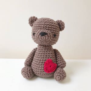 TEDDY BEAR amigurumi with a little heart, amigurumi bear, crochet bear, teddy bear baby gift, teddy bear crochet toy