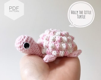 WZÓR AMIGURUMI/ samouczek (angielski) Amigurumi Turtle "Holly the Little Turtle" pdf - terminologia amerykańska