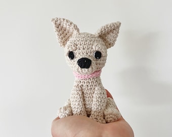 Customisable CHIHUAHUA crochet amigurumi with collar, Crochet chihuahua, amigurumi chihuahua, chihuahua lover gift, chihuahua baby gift,