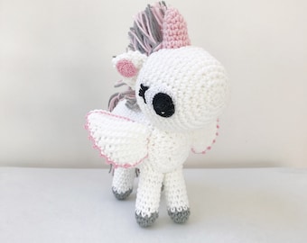 SMALL UNICORN crochet, amigurumi unicorn, unicorn baby gift, unicorn newborn gift, unicorn gift for kids, unicorn toy, unicorn gift