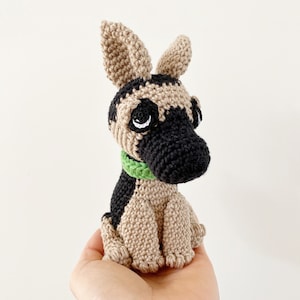Personalisierbarer DEUTSCHER SCHÄFERHUND häkeln, Amigurumi, gehäkelter Hund, Amigurumi Hund, Deutscher Schäferhund, Geschenk für Kinder, Baby Geschenk, Geschenk für Hundeliebhaber