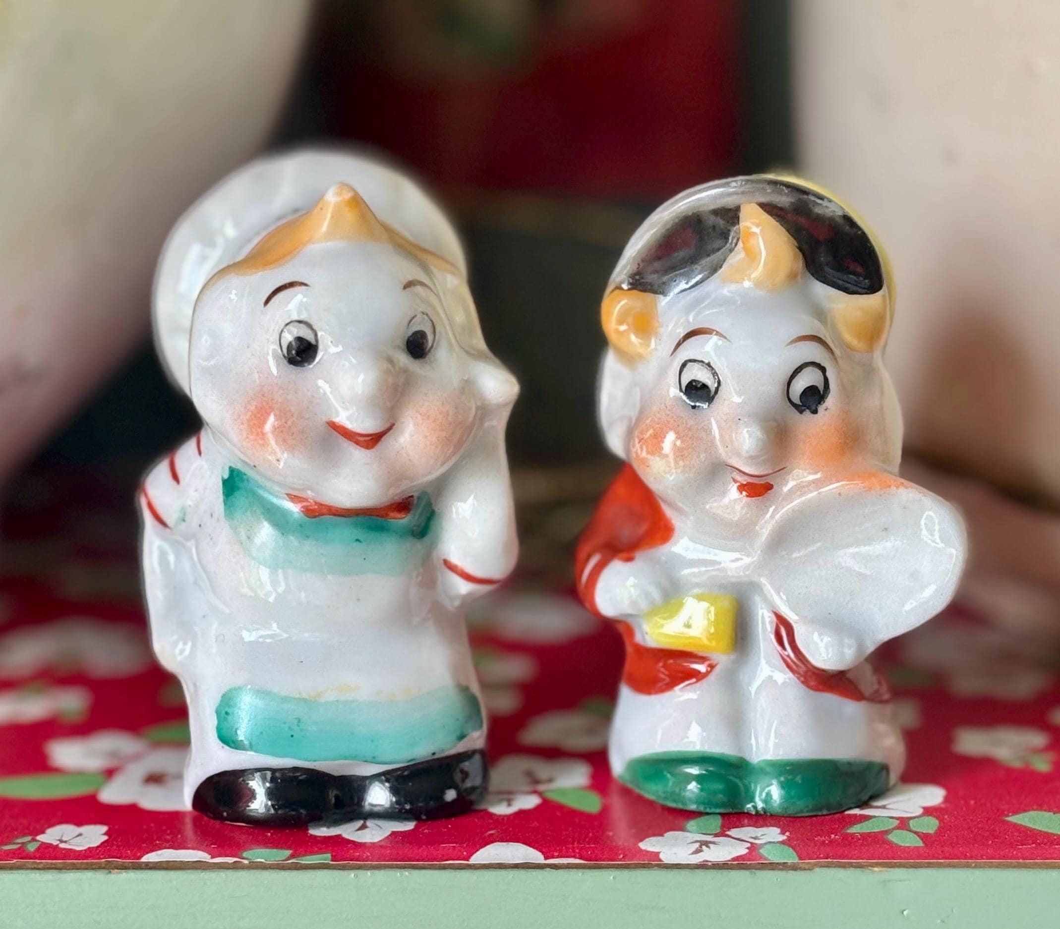 Vintage Kellogg's Rice Krispies Snap and Pop Salt and Pepper