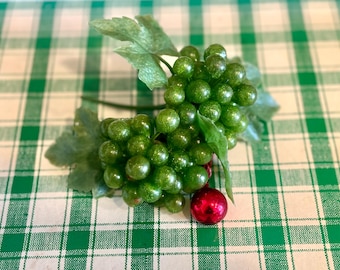 Two Vintage Green Plastic Shimmering Grape Clusters 4.5”