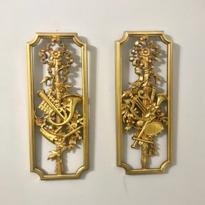 Vintage 1960s HOMCO Wall Plaques Syroco Style Musical Theme MCM Pair
