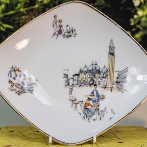 Assiette vintage allemande en forme de diamant Winterling représentant la place Saint-Marc à Venise