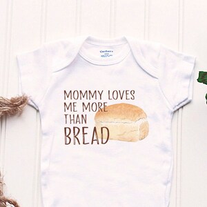 I Love Bread T-Shirt Gluten Carb Lovers Funny Gift I Love Bread T-Shirt Gluten Carb Lovers Funny Gift