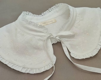 Floral Lace Detachable Collar: White Cotton Retro Frill